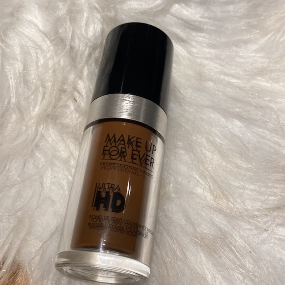 MUFE ULTRA HD FOUNDATION 30ml - Picture 3 of 10